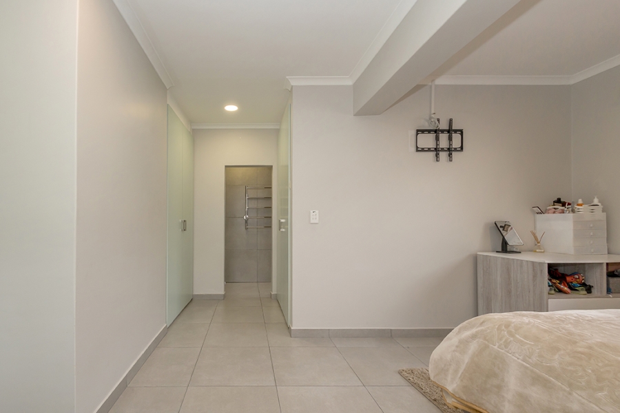 3 Bedroom Property for Sale in Sunningdale Western Cape